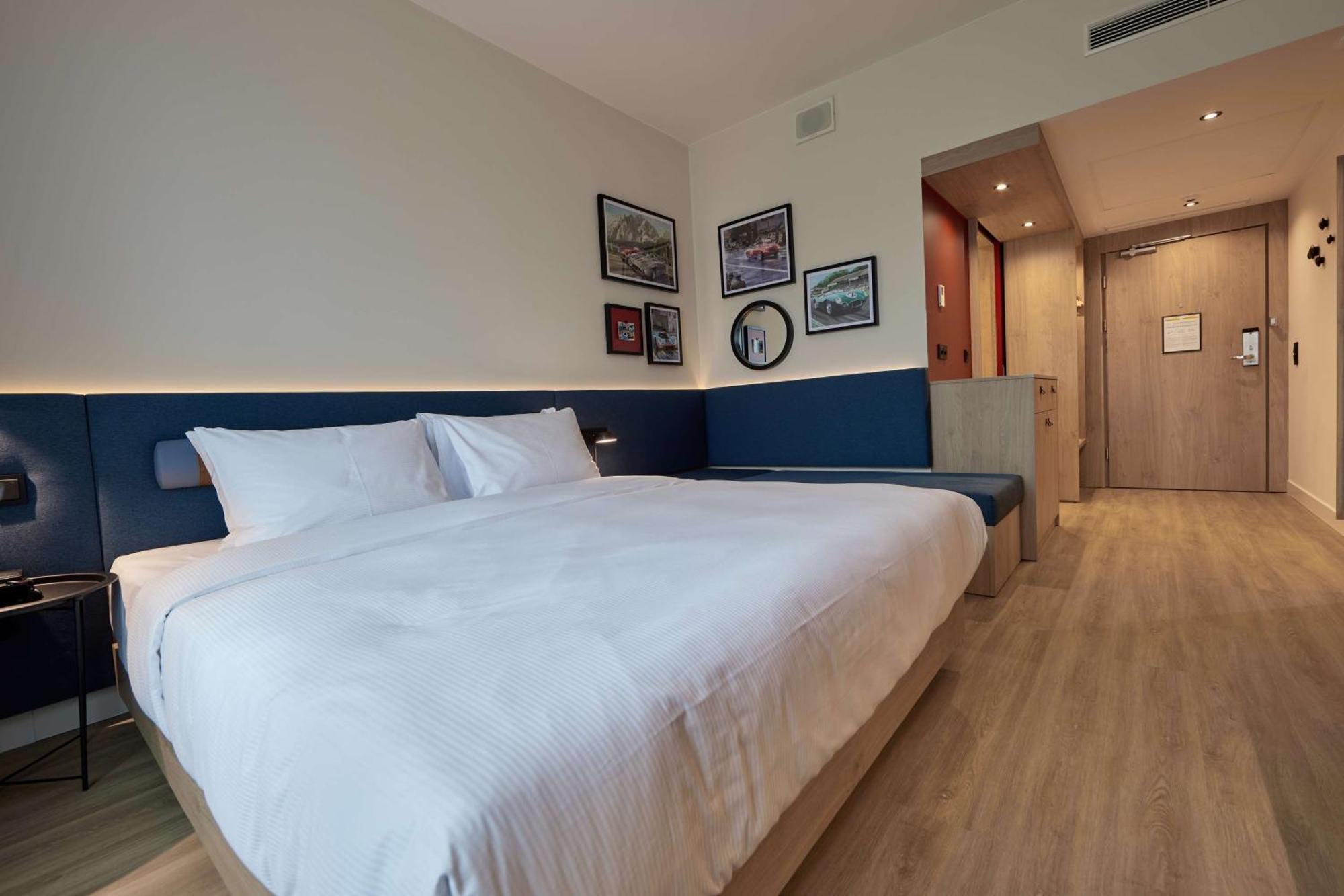 Hampton By Hilton Poznan Swarzedz Hotel Luaran gambar