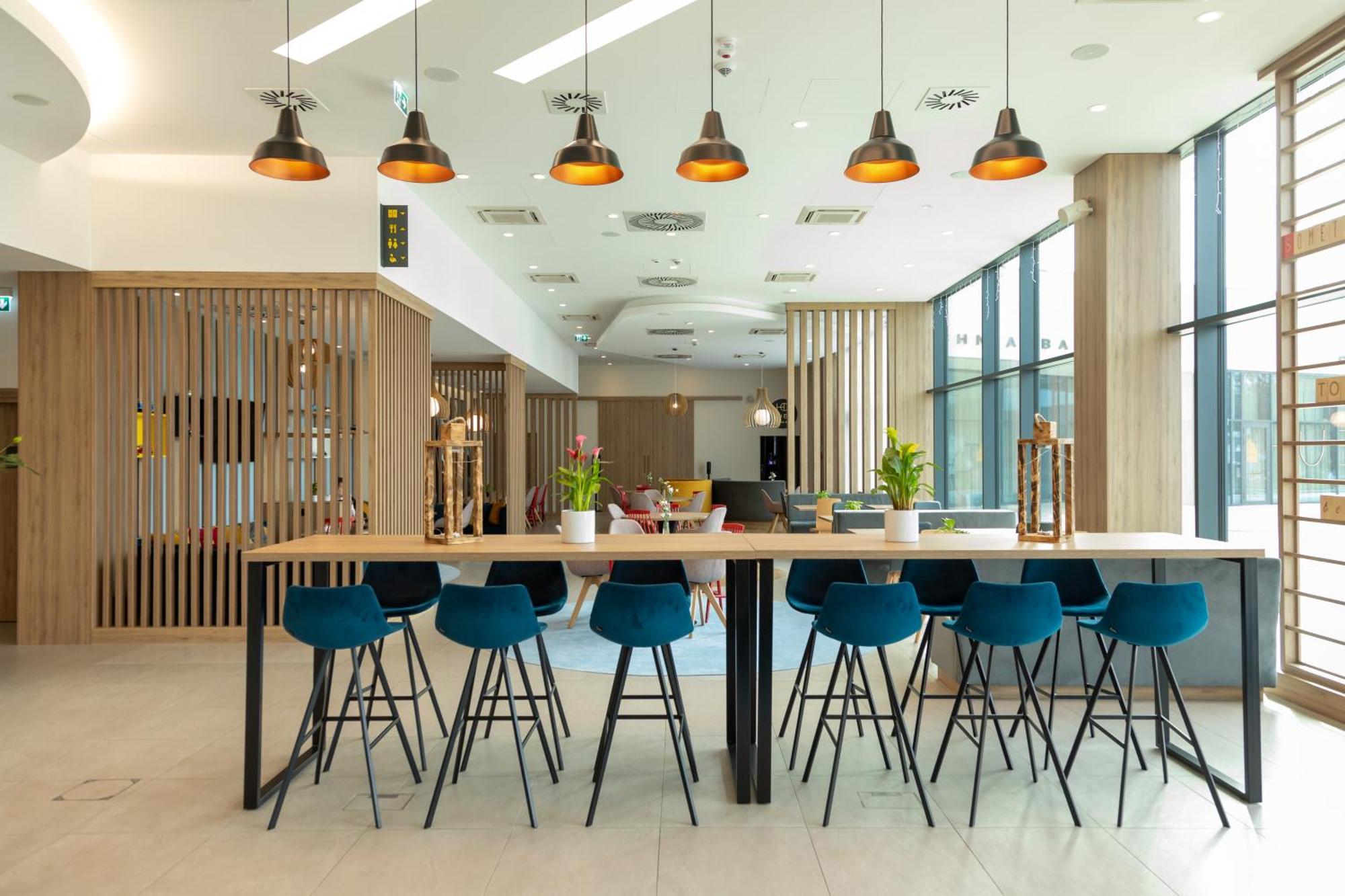 Hampton By Hilton Poznan Swarzedz Hotel Luaran gambar